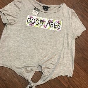 Brand New with Tags Rue 21 tee